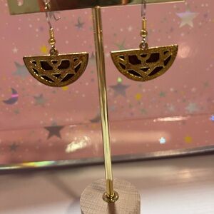 Elegant Gold colour Earrings